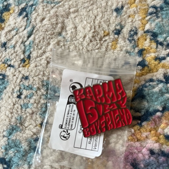 Karma is my Boyfriend Taylor Swift enamel pin - Picture 2 of 5
